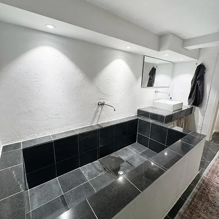 And Unique Basement With Parking * Odense