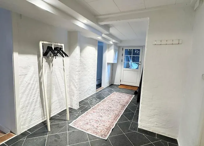 And Unique Basement With Parking * Odense