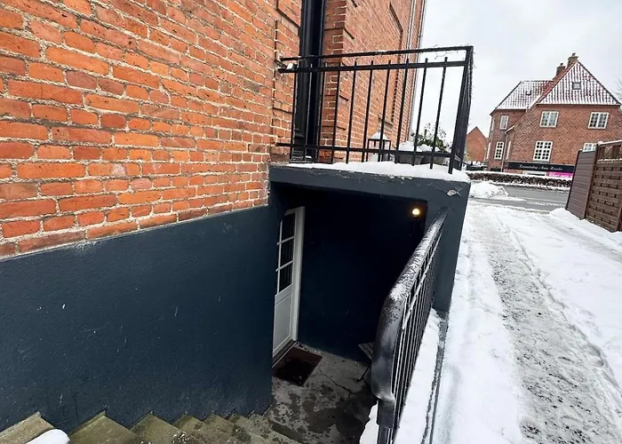 And Unique Basement With Parking * Odense